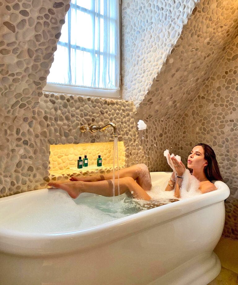 Bain relaxant à The Secret Garden à Bruges
