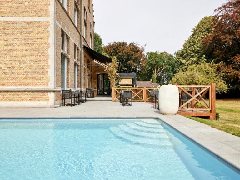Piscine à B&B Ter Wallen à Iseghem