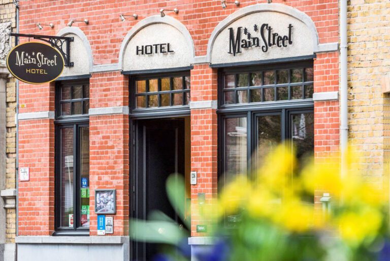 Main Street Hotel à Ypres
