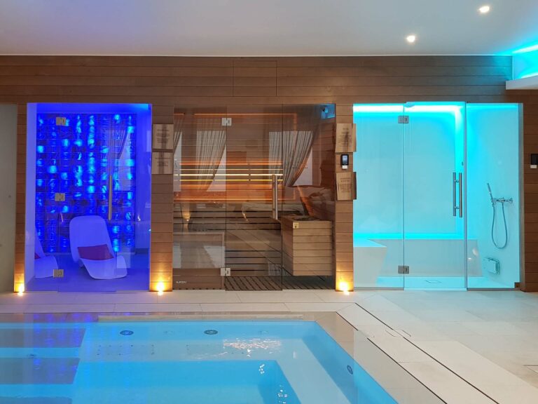Sauna, hamman et douche à Apulia à Tubize