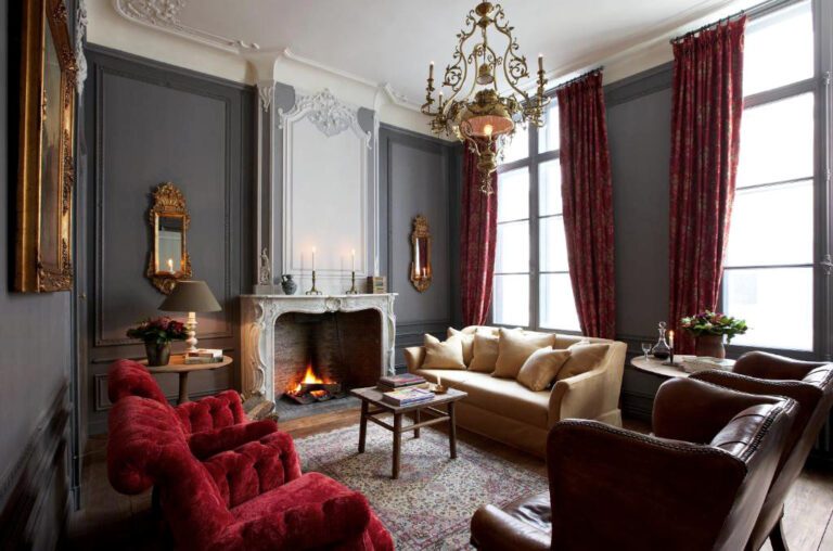 Salon rouge à De Corenbloem à Bruges