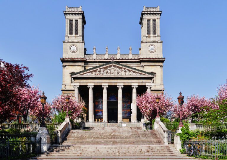 Église Saint Vincent de Paul au Milie Rose à Paris