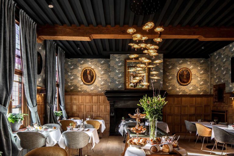 Salle à manger à l'hôtel de Orangerie à Bruges