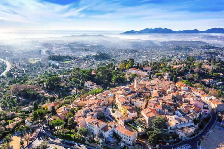 Mougins près du B&B Les Rosées en Provence