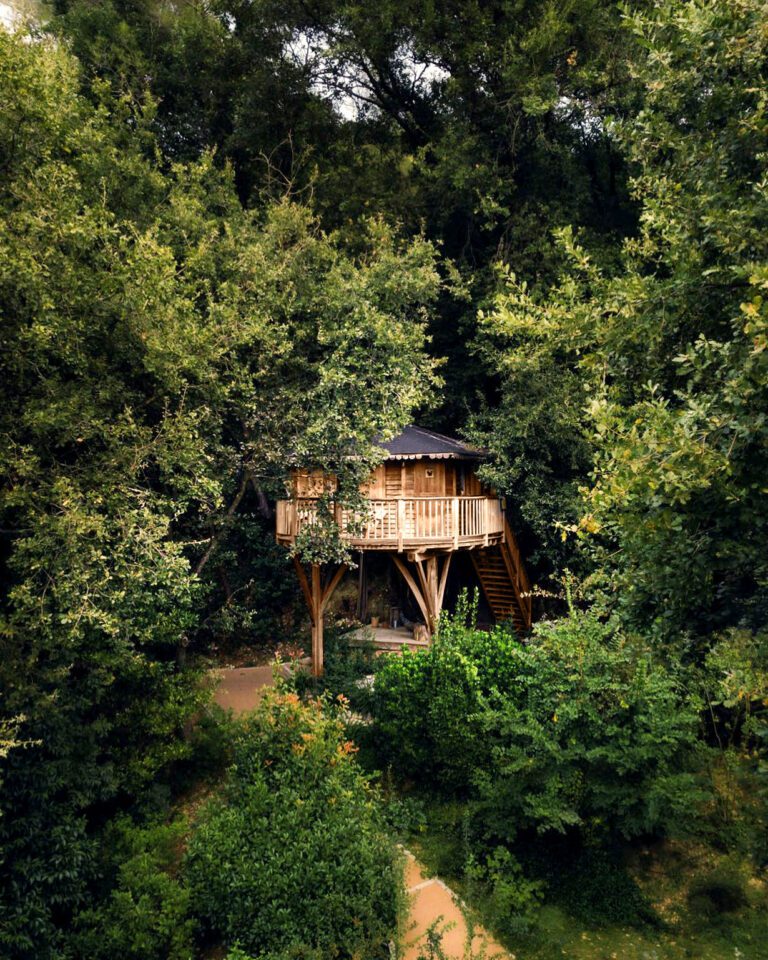 Cabane dans les arbres à Orion Tree Houses en Provence