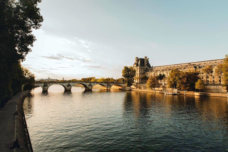 Bord de seine à l'Hôtel de l'Abbaye Saint Germain