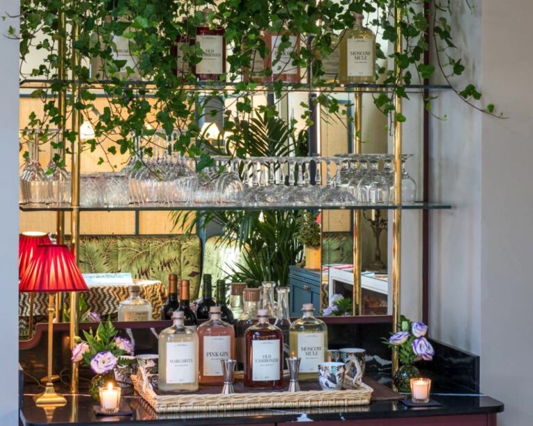 Honesty Bar à l'Hôtel Fougère à Paris