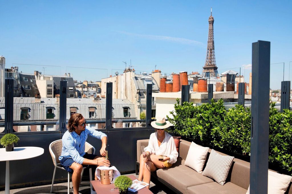Rooftop au Rayz Eiffel à Paris