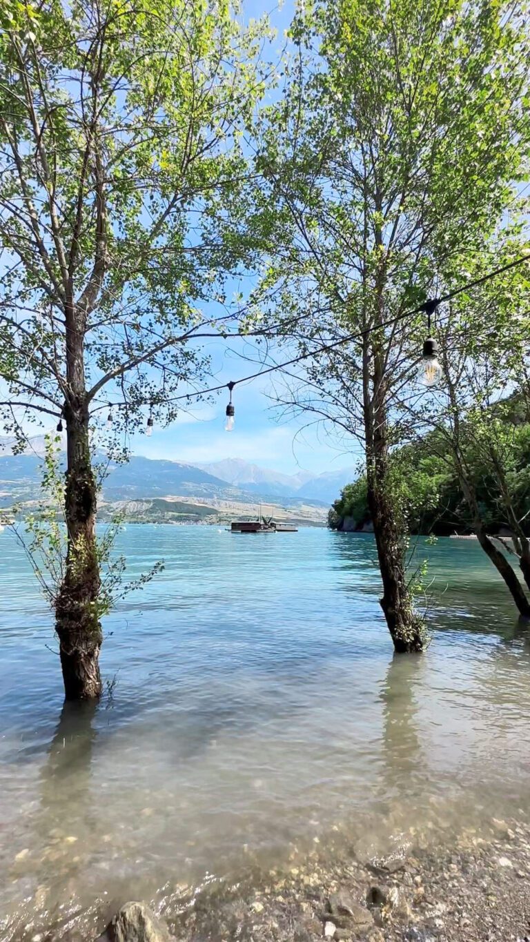 toues cabanees du lac vue