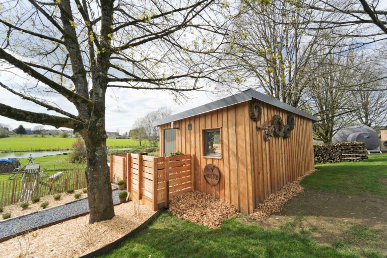 Cabane à Etape Insolite dans les Ardenne Belge