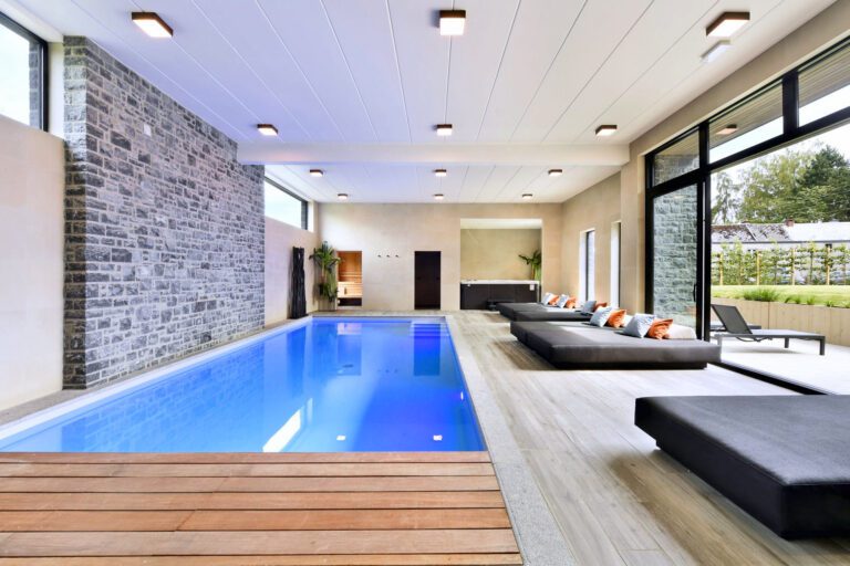 Piscine à Durbuy Suites