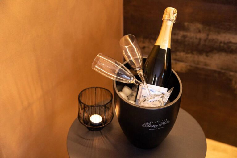 Champagne à La Grenouille Spa à Ath
