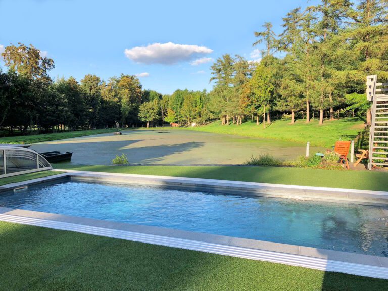 Piscine aux Étangs du Francbois près de Charleroi