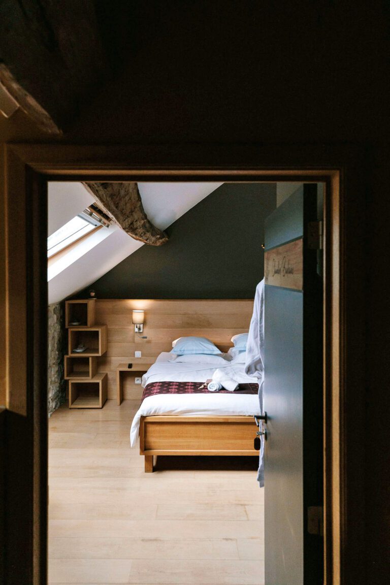 Vue sur la chambre à L’Echappée Belle près de Charleroi