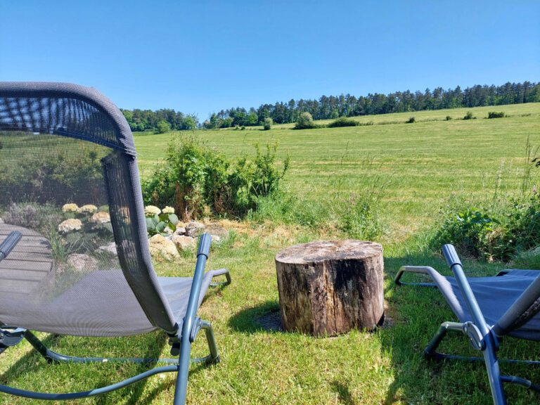 Transats Au clair de ma Bulle près de Marche en Famenne