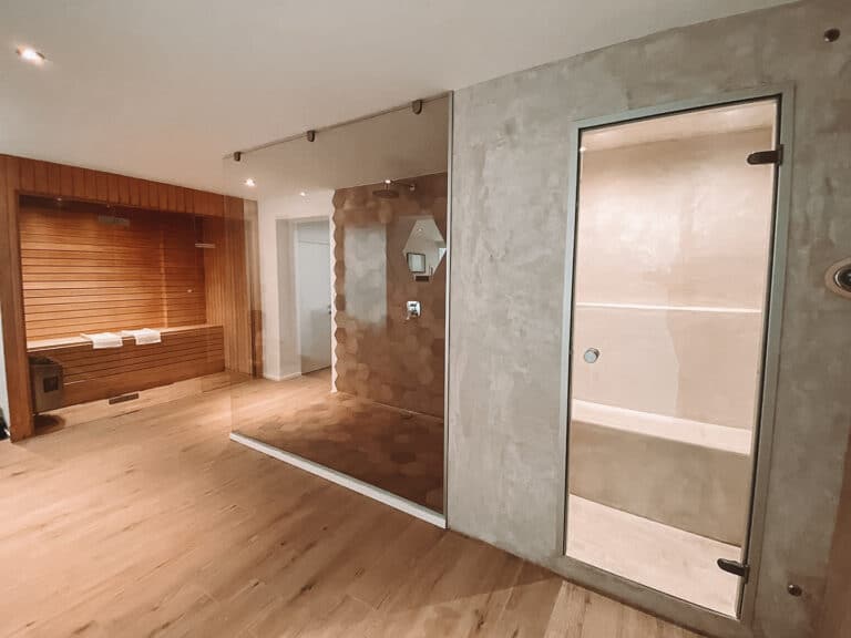 Sauna, hammam et douche chez Casa Honey