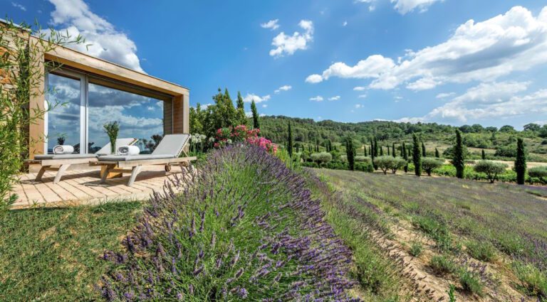 Terrasse au domaine des Andéols près du Lubéron