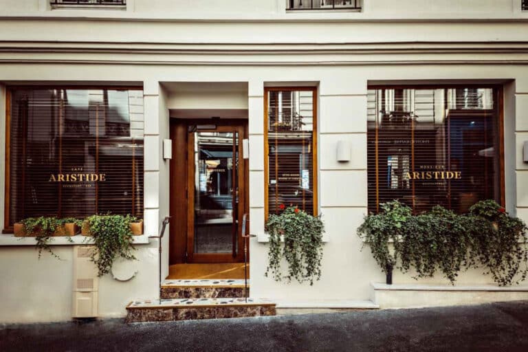 Facade de Hôtel Monsieur Aristide à Paris