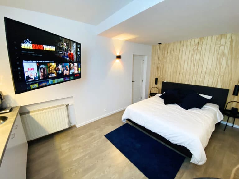 Chambre au REZ à Ciney