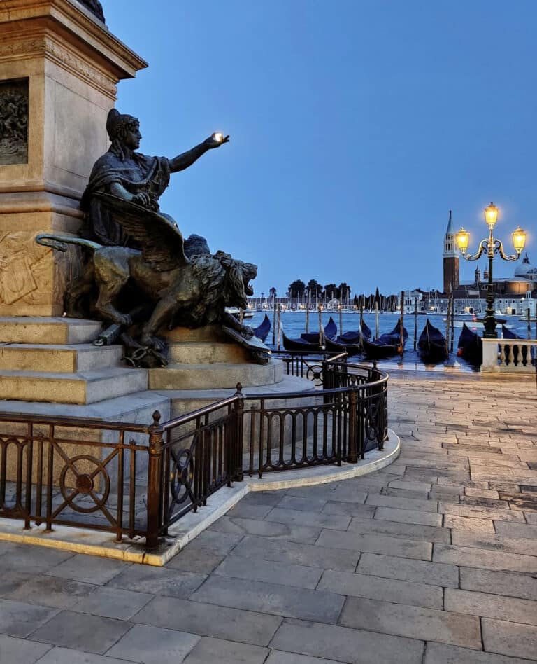 Venise de nuit à l'Hôtel Antiche Figure à Venise