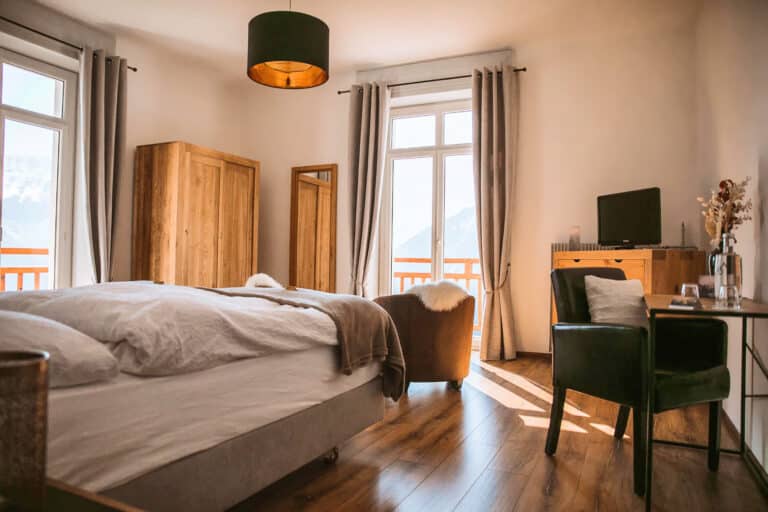 Chambre à l'Hotel Splendide au Lac de Champex en Suisse