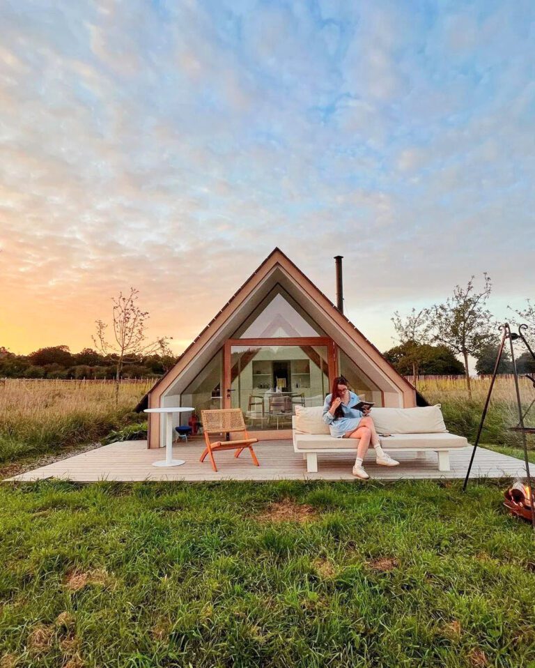 Terrasse au soleil à Stay ICI dans les Ardennes Belges