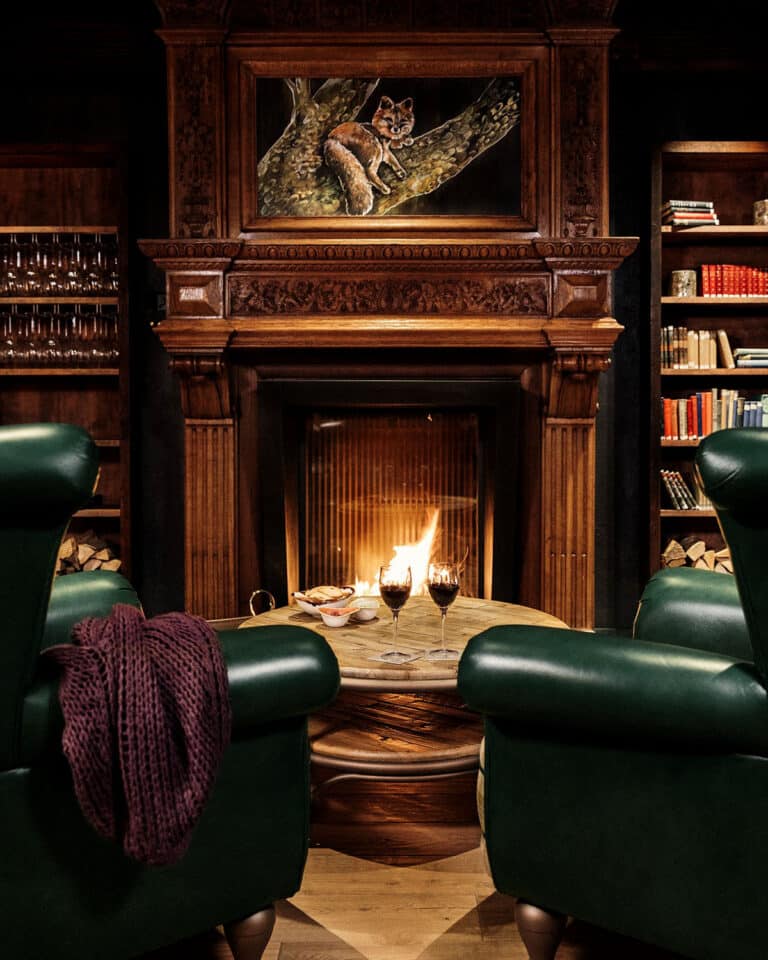 Cheminée du Valsana Hotel en Suisse