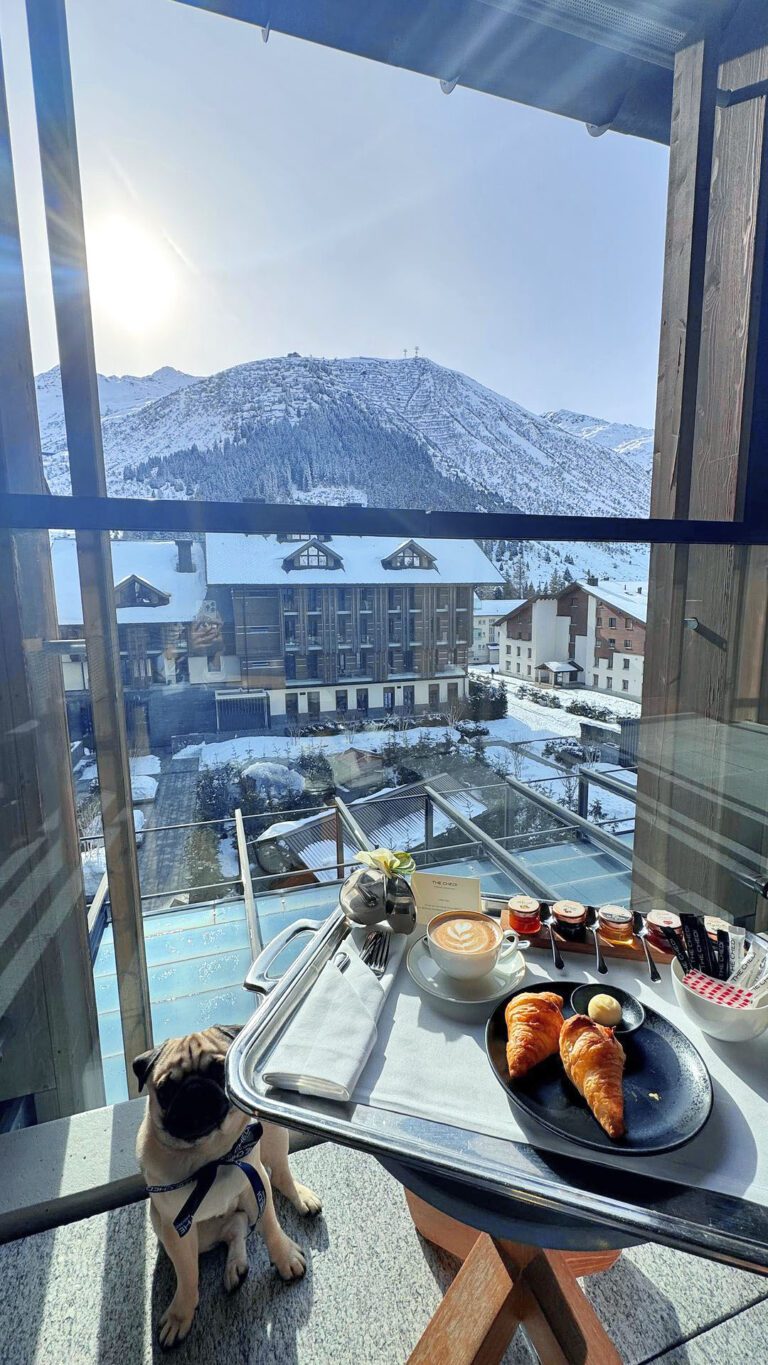 chedi andermatt cover petit dejeuner