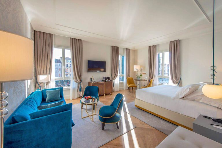 Chambre avec vue à H10 Palazzo Canova à Venise