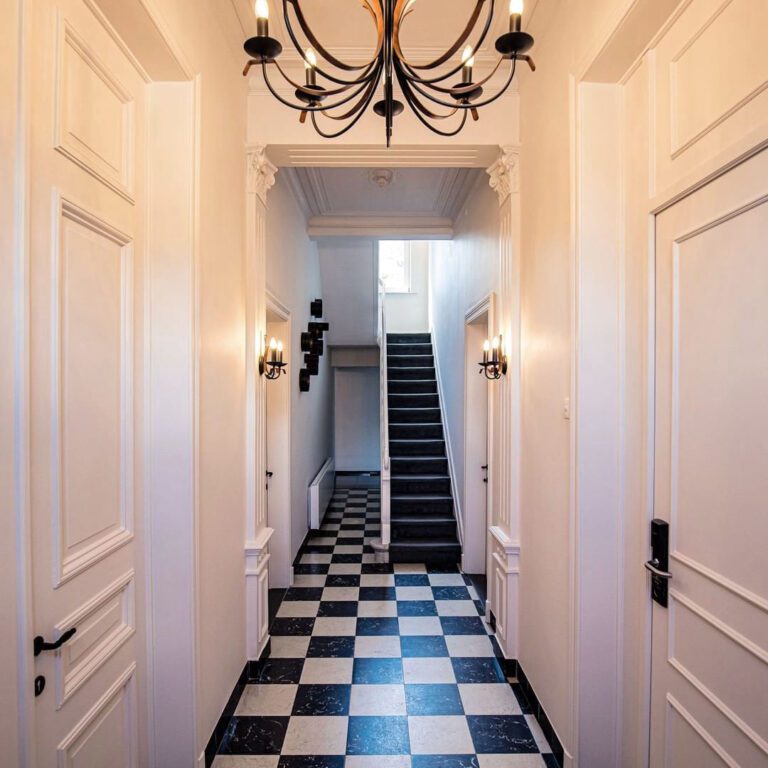 Couloirs à Burgemeesterhuys à Hasselt en Belgique