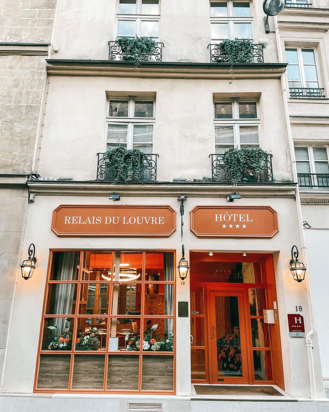 Le Relais du Louvre à Paris