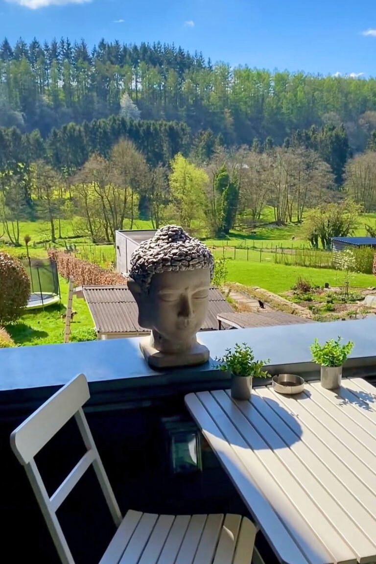 Vue depuis le balcon à At Home près de Gesves