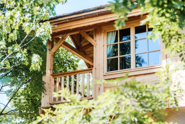 Cabane dans les arbres aux cabanes du Dauphiné à Gap