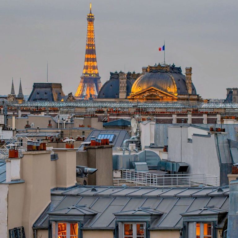 Vue sur la Tour Eiffel à la Maison Albar Hotels Le Pont-Neuf à Paris