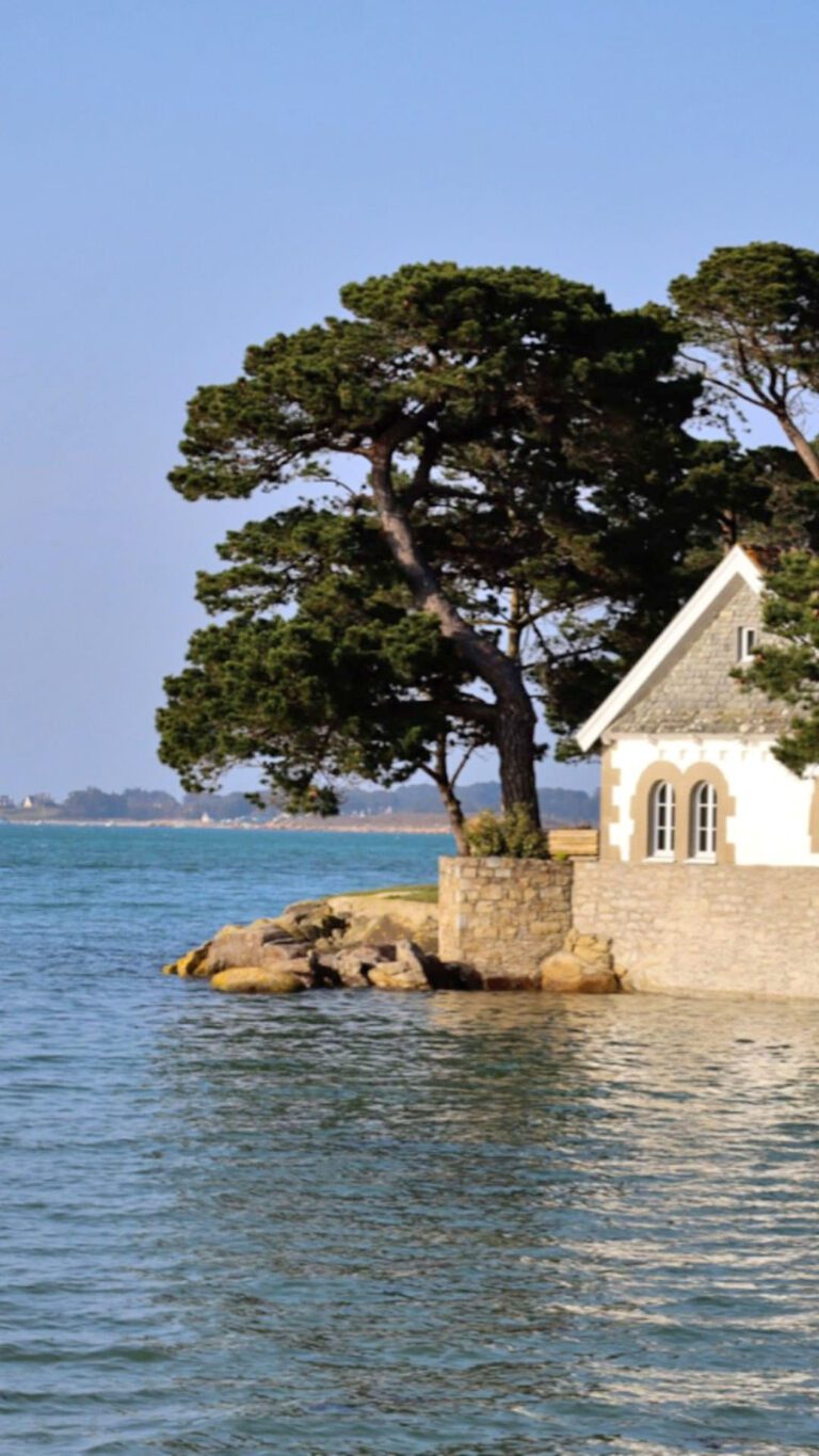 manoir de lan kellerec cover vue