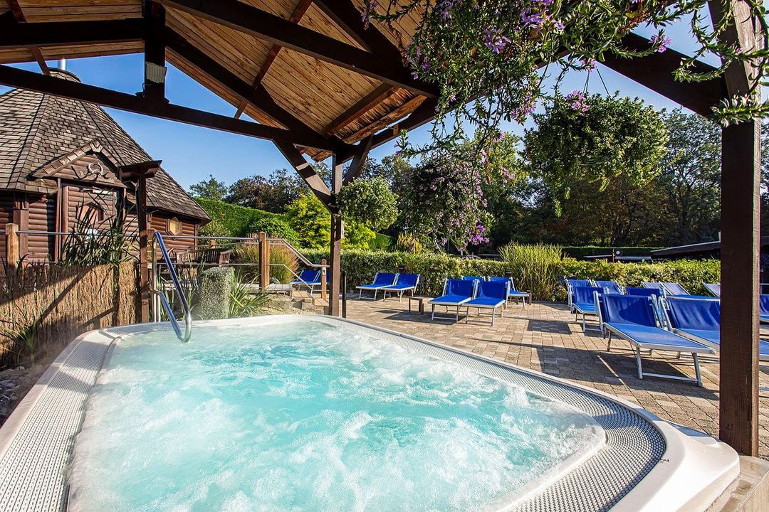 Jacuzzi extérieur à Thermen Dilbeek près de Bruxelles