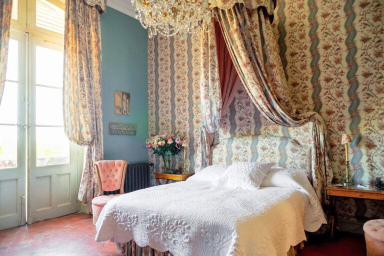 Chambre au Château de Varenne dans le Gard en Provence