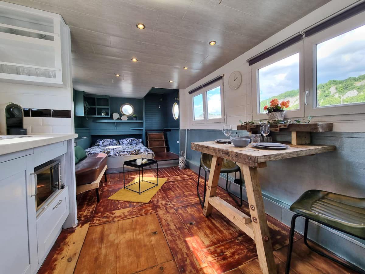 Chambre du Houseboat sur la Meuse à Dinant