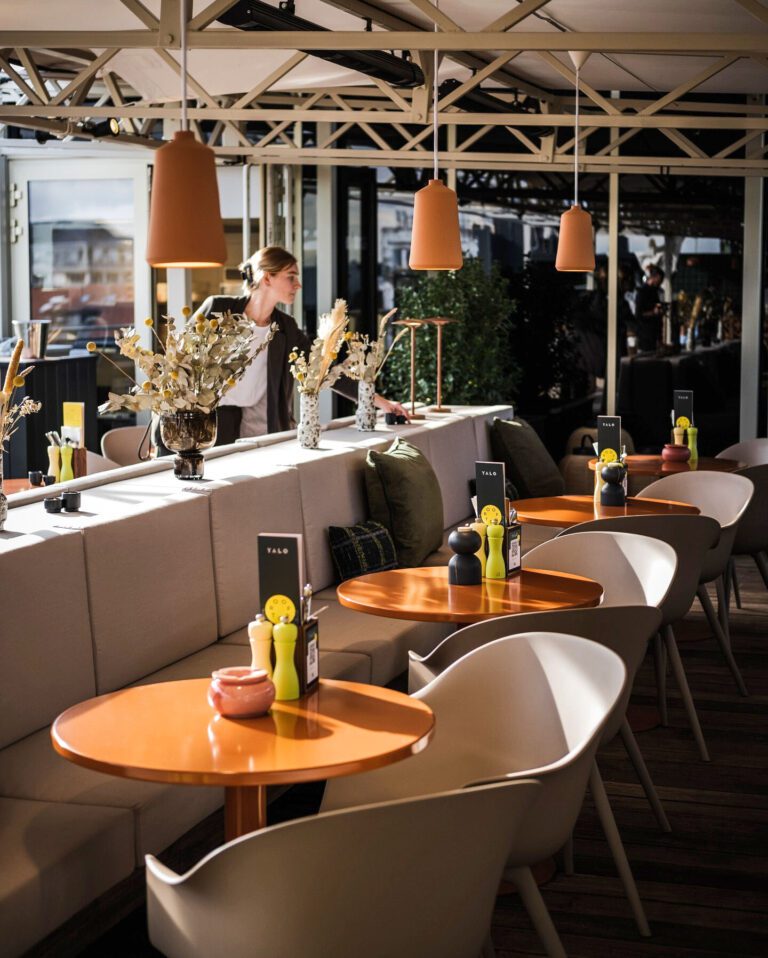 Terrasse du rooftop du Yalo Urban Boutique Hotel à Gand