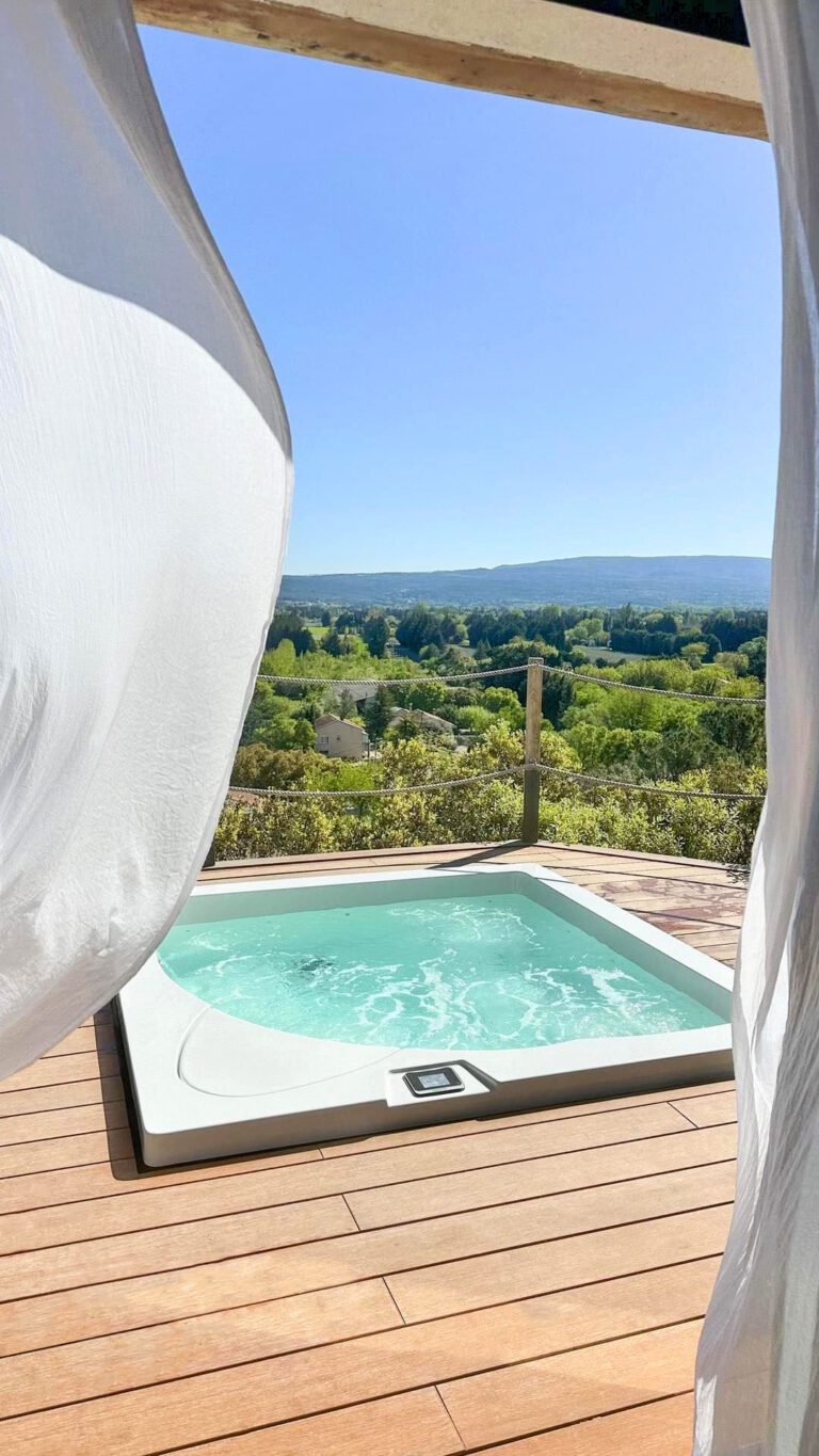cabanon cover jacuzzi 2