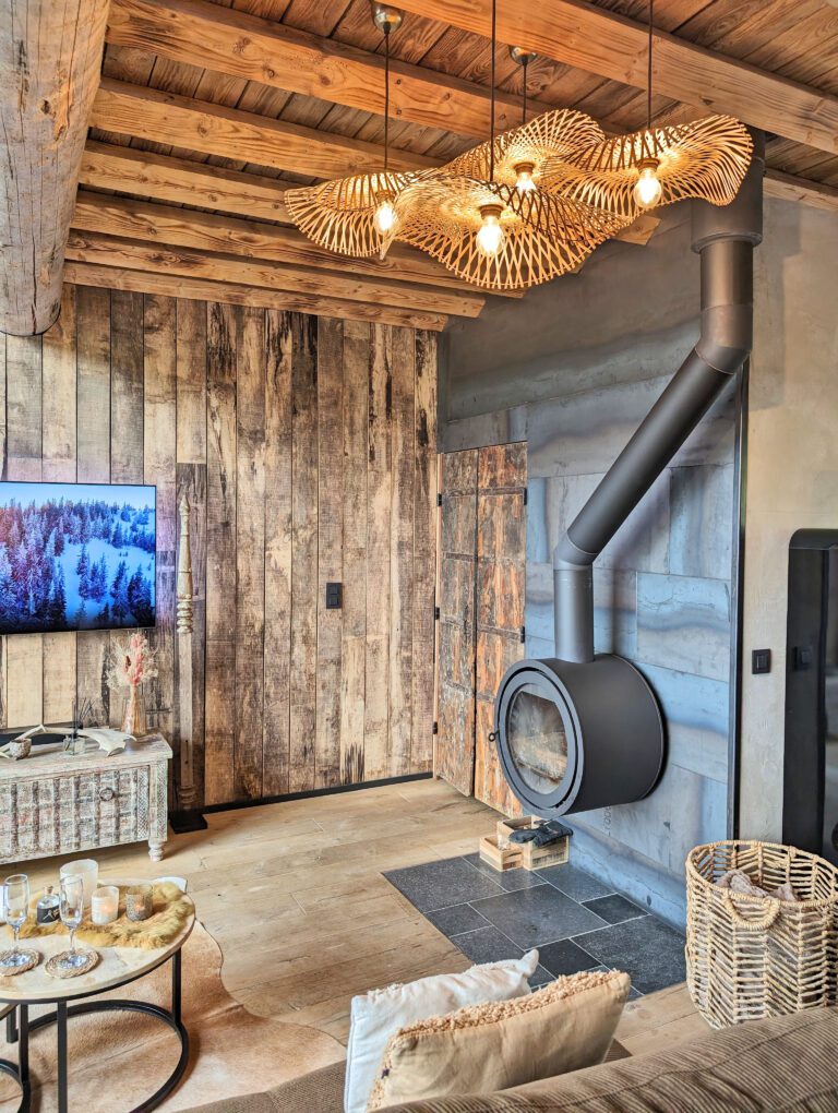 Poêle à bois de la Suite 77
