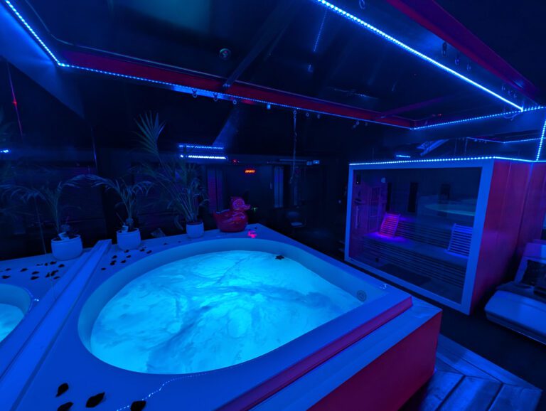 Jacuzzi rien que pour vous au Cosy Corner Waterloo près de Bruxelles