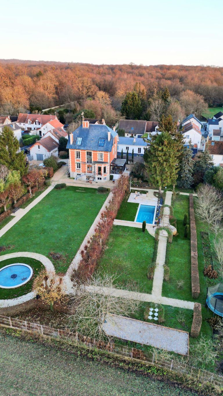 la grande maison lgm cover vue du ciel