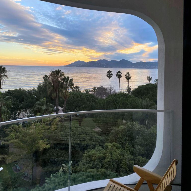 Vue depuis l'Hôtel Belle Plage à Cannes