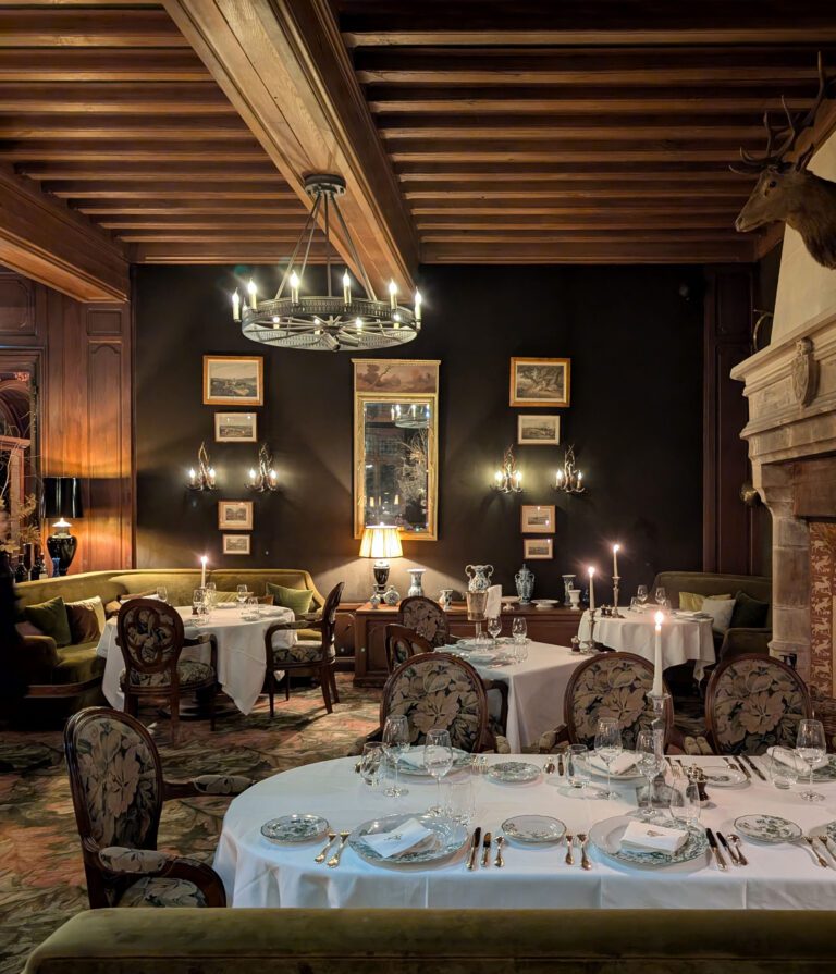 Restaurant Les Chasses à l'Abbaye des Vaux de Cernay près de Paris