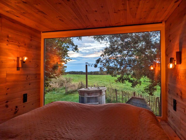 Vue depuis le lit à la Ferme du Ry