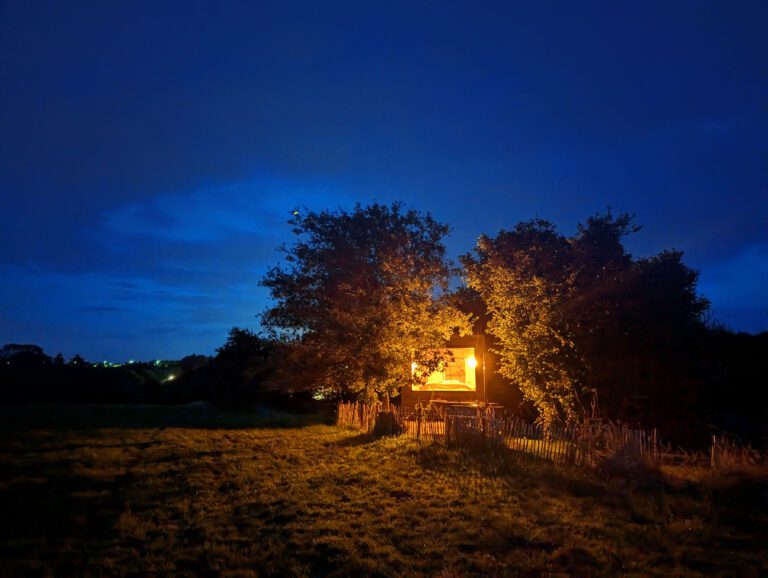 Cabane de nuit à la Ferme du Ry