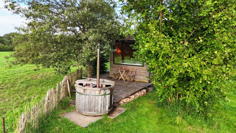 Bain nordique de la cabane à la Ferme du Ry
