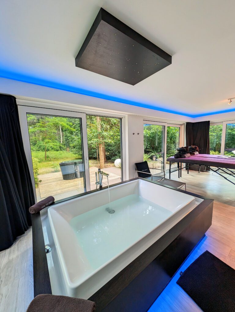 Jacuzzi intérieur