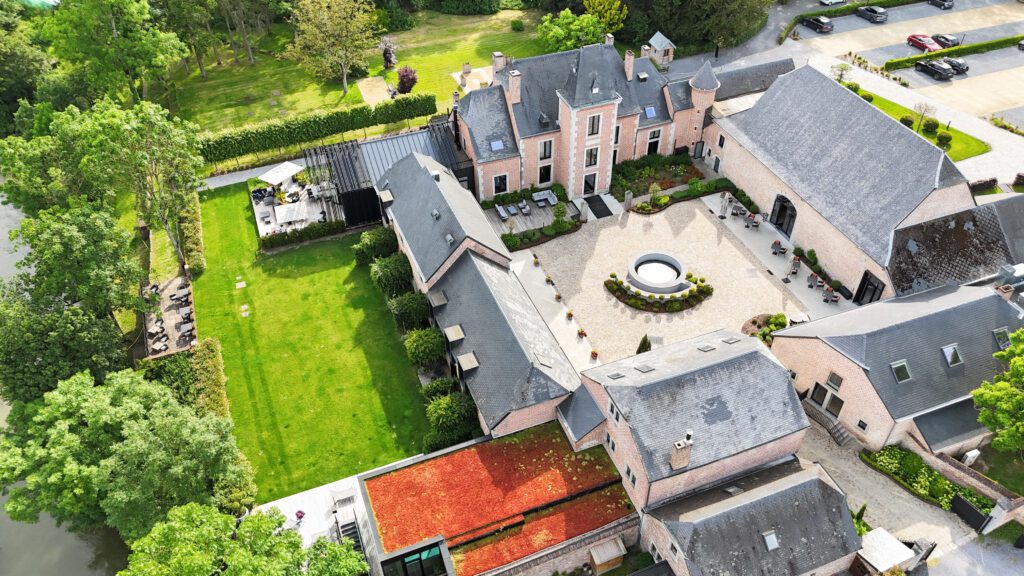 Domaine du Château de Vignée vue du ciel